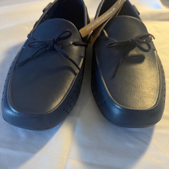 People Slide on Shoes, Size M6/ W8 - Picture 4 of 4